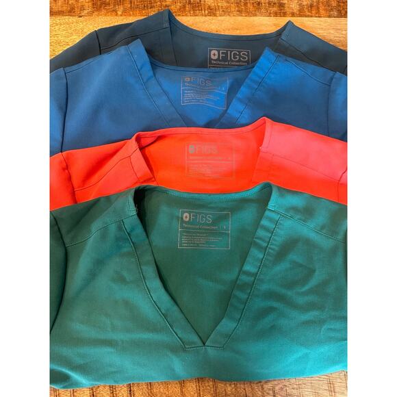 BUNDLE four figs casma three pocket scrub tops - Picture 1 of 6